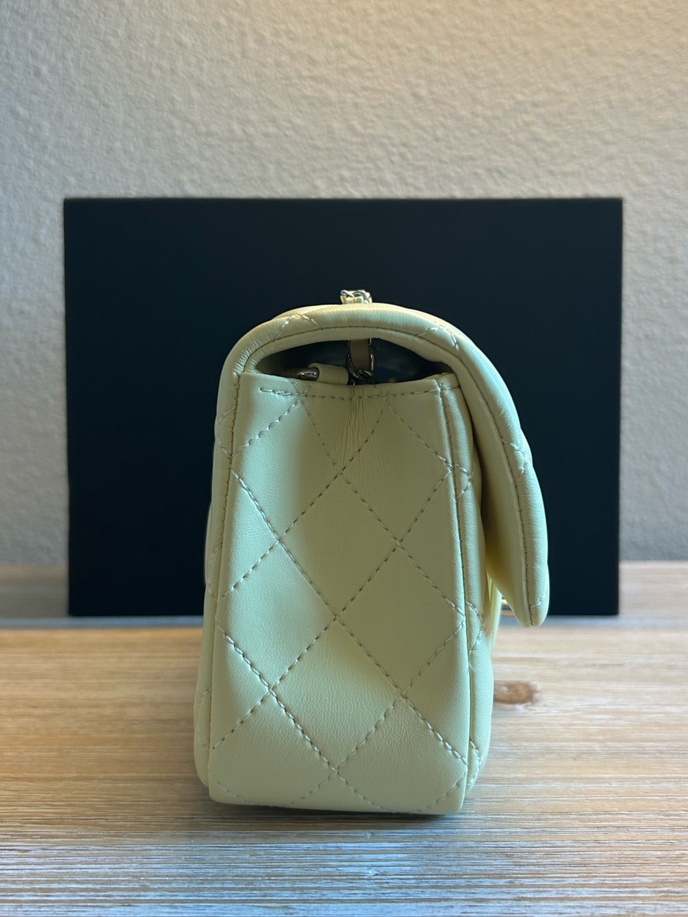 Mini Flap in Light Yellow Lambskin - Picture 3 of 8
